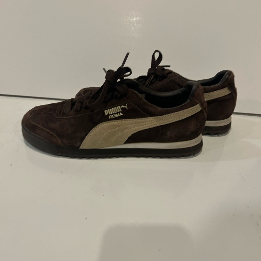 Puma Roma Womans Dark Brown and Beige Sneakers